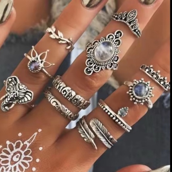 🐘12 Piece Knuckle Ring Set. - Picture 2 of 2